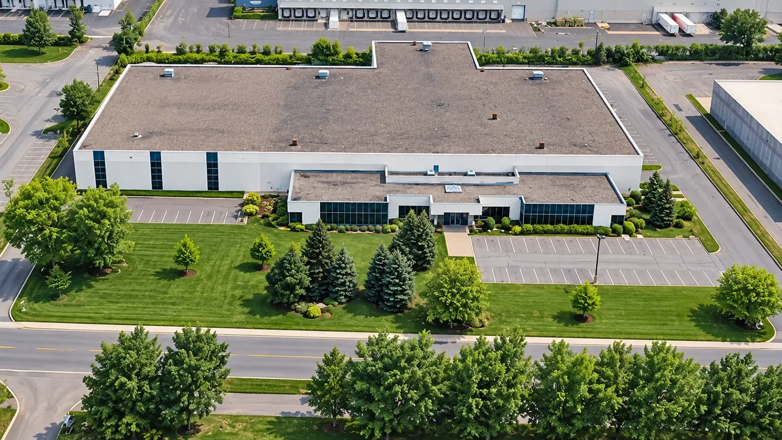 Aerial view of the Vanguard Steel Montreal branch and warehouse in Quebec